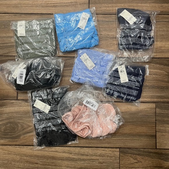 Aerie Women's 8 Bundle Pack Assorted Colors Size S - Picture 4 of 11